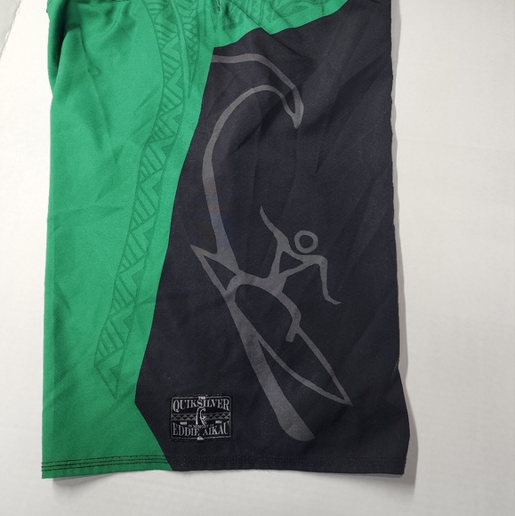 Quiksilver Eddie Aikau Green and Black Board Shorts Size 38 - Picture 8 of 8